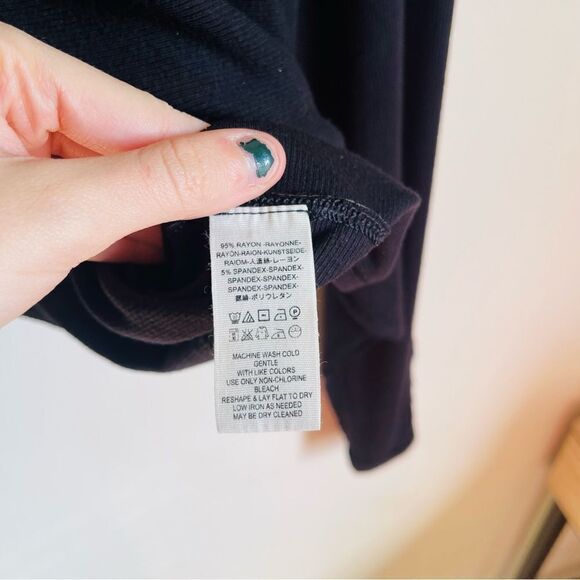 WE THE FREE Black Alameda Turtleneck Oversized Sweater Top XS - Picture 8 of 12